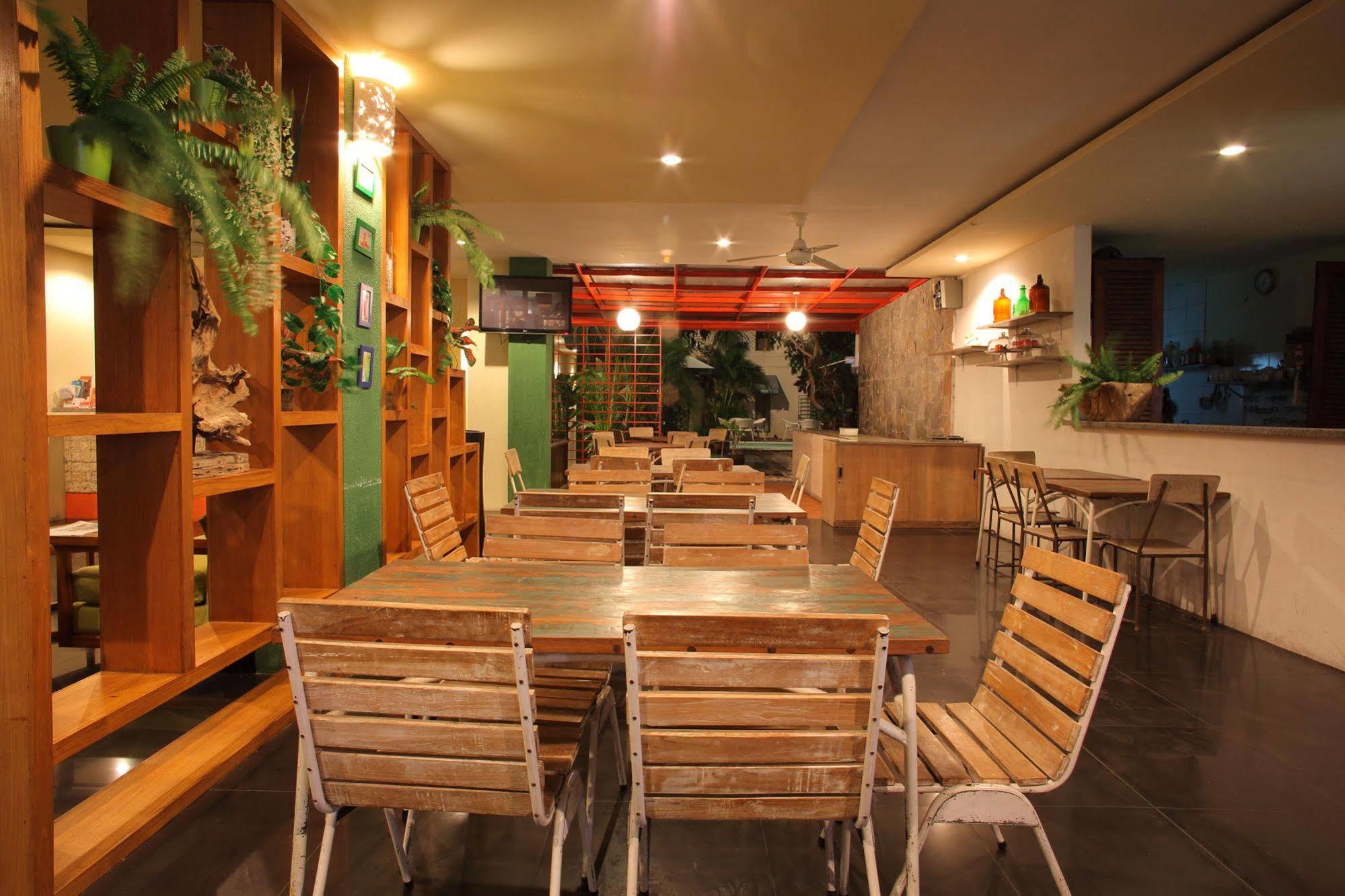 Spazzio Bali Hotel Kuta Lombok Εξωτερικό φωτογραφία